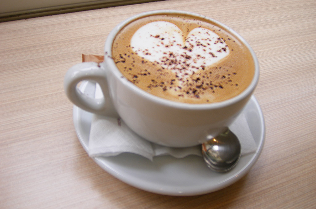 Διπλό Cappuccino (Λιόσπορος blend) με γάλα Βρώμης